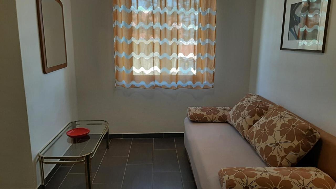 Villa Baska Esterno foto